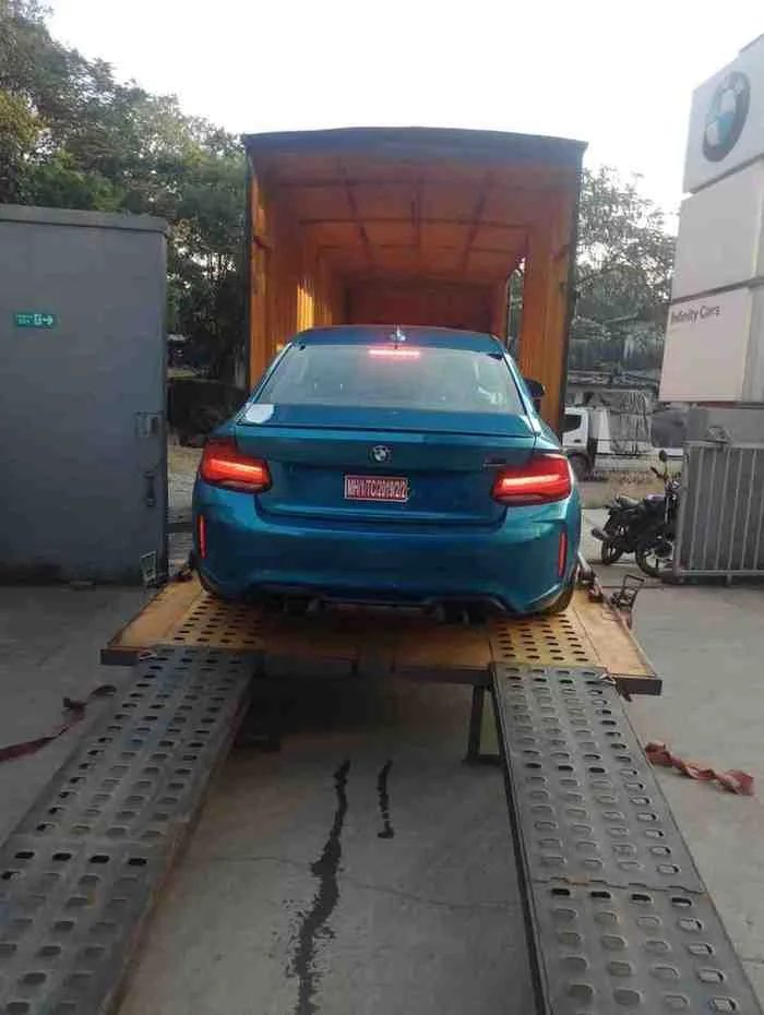 Tempo Service Ahmedabad to Kolkata